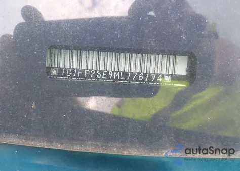 1991 Chevrolet Camaro Rs из США, поврежденный, VIN 1G1FP23E9ML176194